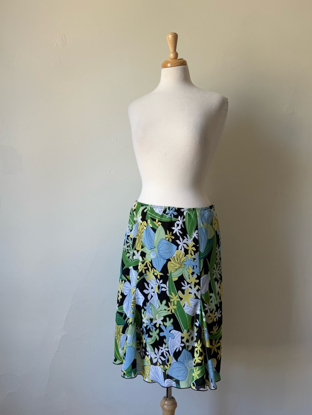 Reitmans Floral Chiffon Midi Skirt Size 11 Blue Green Tropical Print